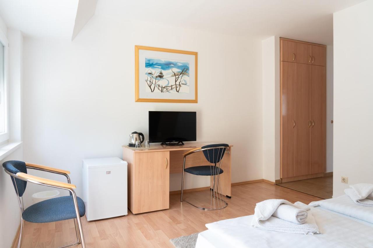 Balatonair Vendeghaz Hotel Balatonfured Luaran gambar
