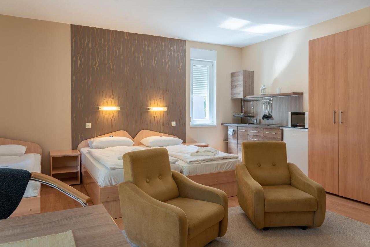 Balatonair Vendeghaz Hotel Balatonfured Luaran gambar